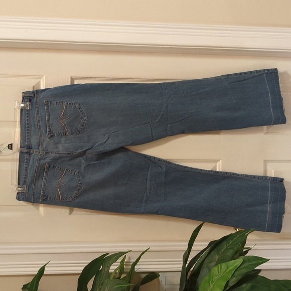 Jean Star Women's Elle Straight Leg Raw Hem Denim Jeans Size 14 - Picture 7 of 9
